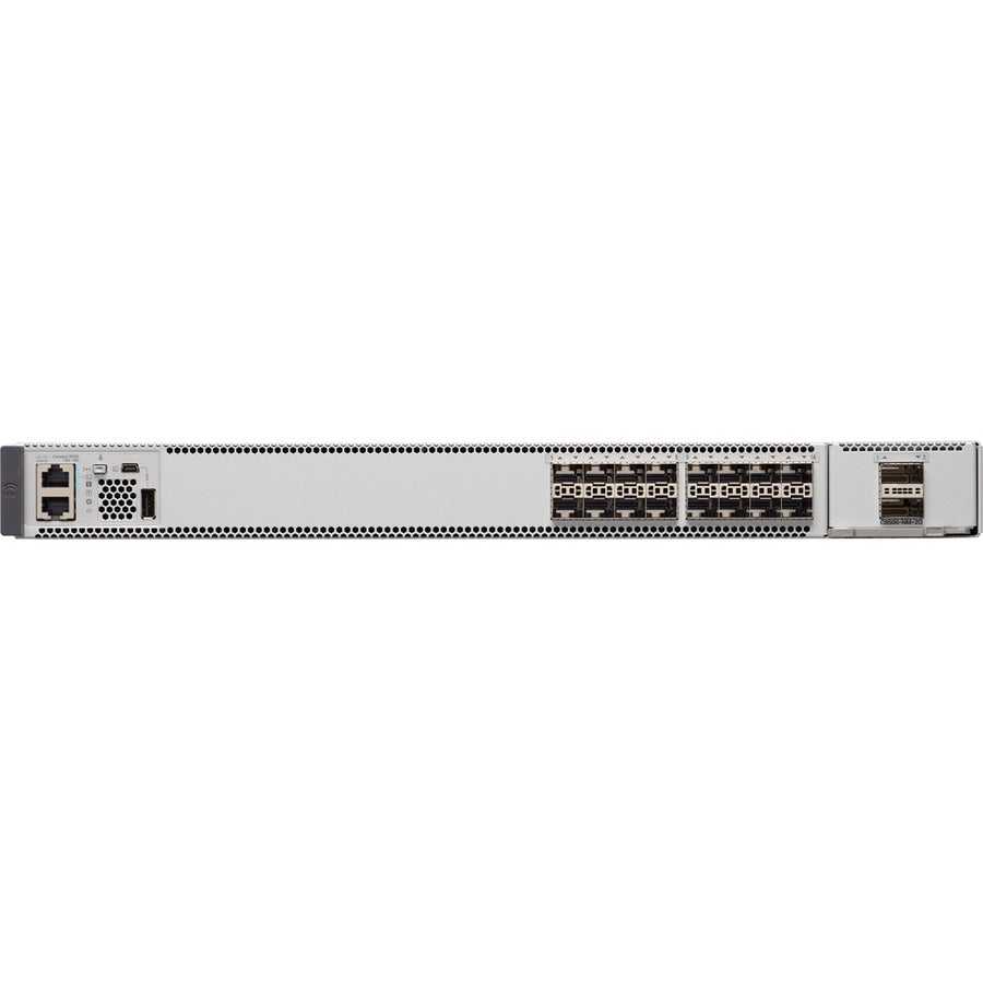 Cisco Systems, Inc., Commutateur Cisco Catalyst 9500 16 ports 10G, NW Adv. Licence